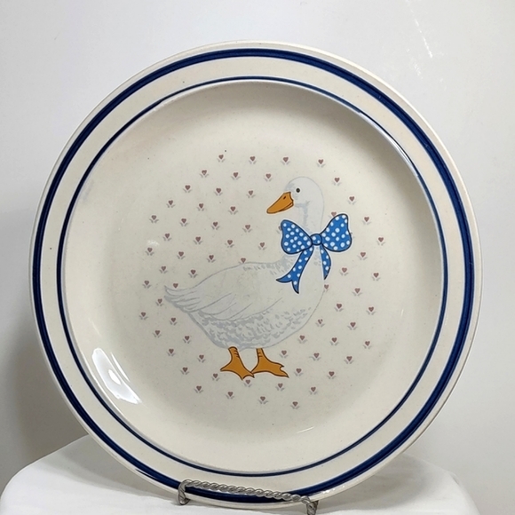 Vintage 80s Blue Bow Duck Goose Plate Ceramic 10" Stoneware Excellent Condition - Picture 5 of 5